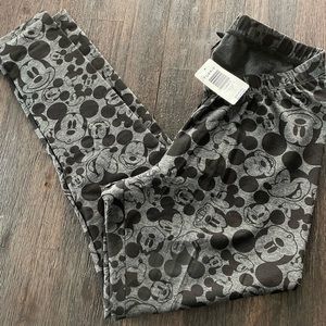 NWT Torrid Disney Mickey leggings size 1